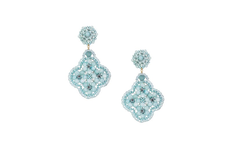 Adel in turquoise